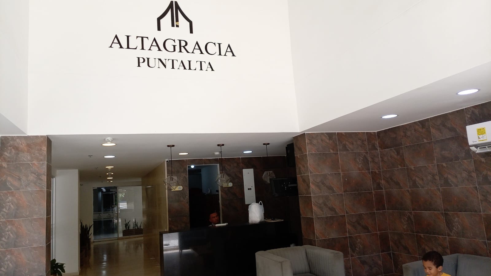 Lobby Puntalta Altagracia